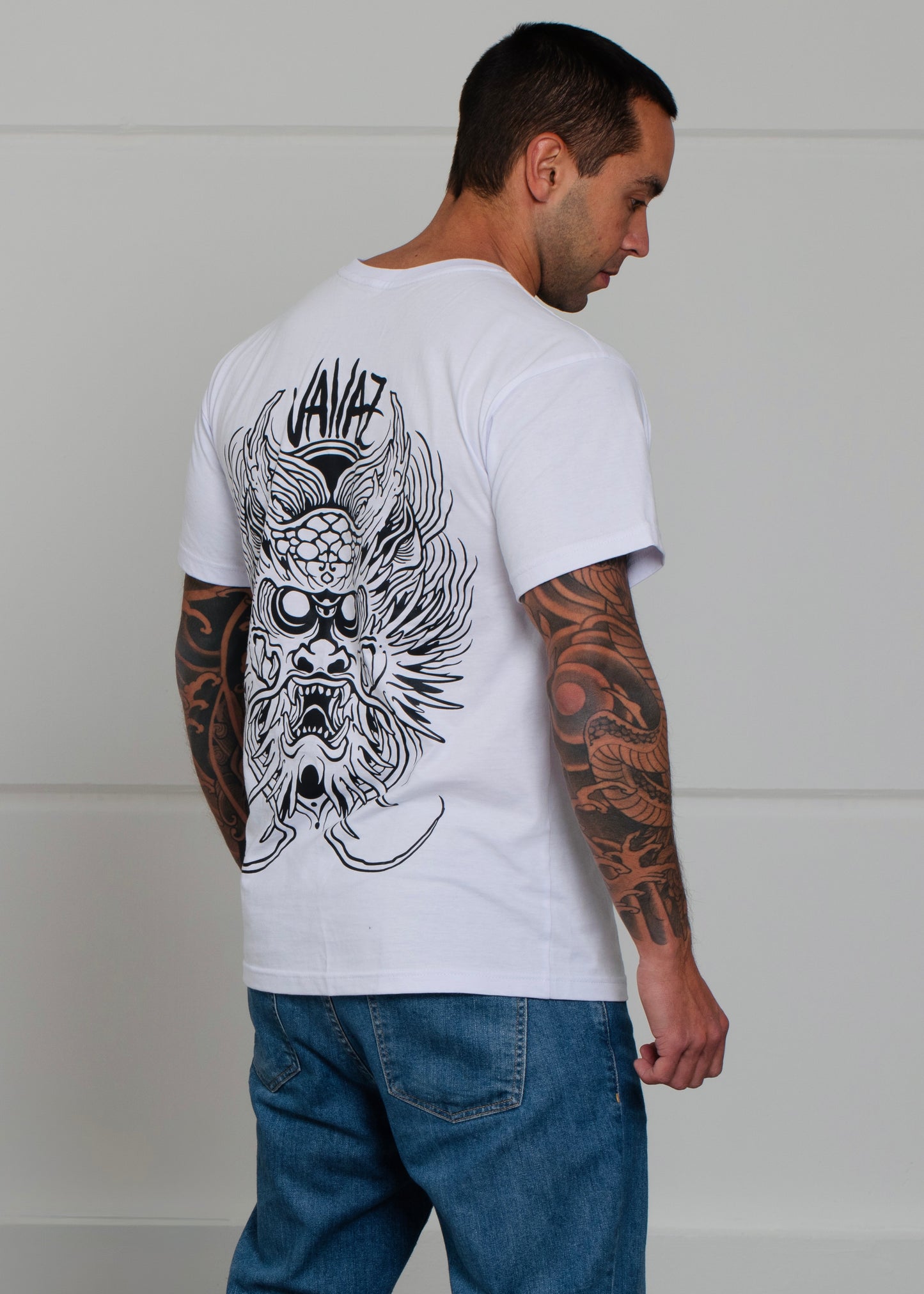 CAMISETA MANGA CURTA BÁSICA DRAGÃO